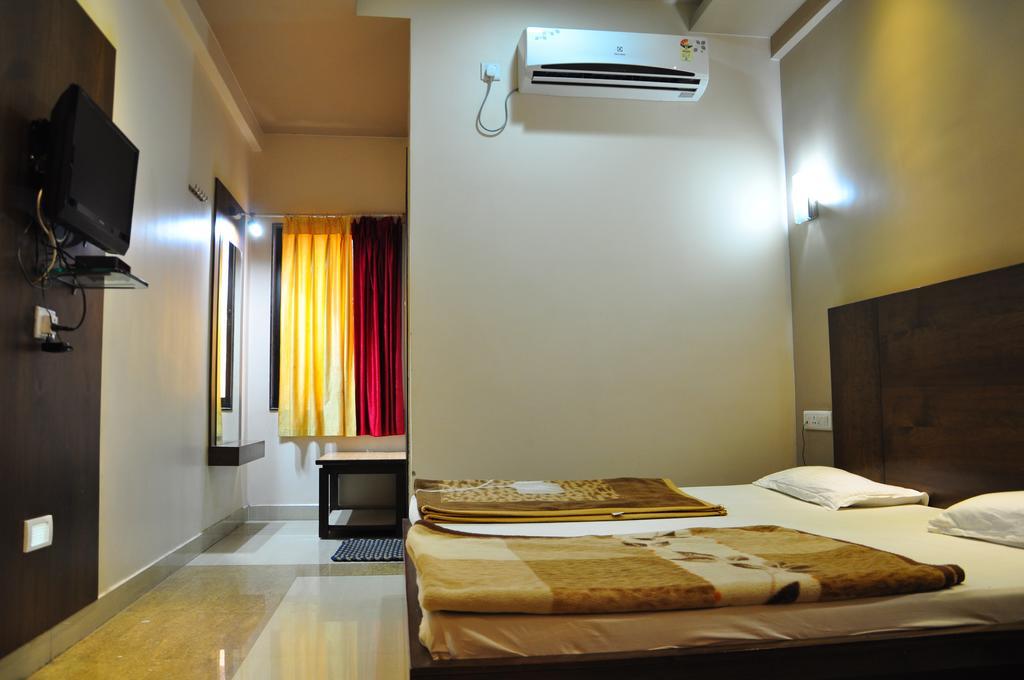 Hotel Oasis Mount Abu Εξωτερικό φωτογραφία