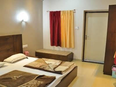 Hotel Oasis Mount Abu Εξωτερικό φωτογραφία