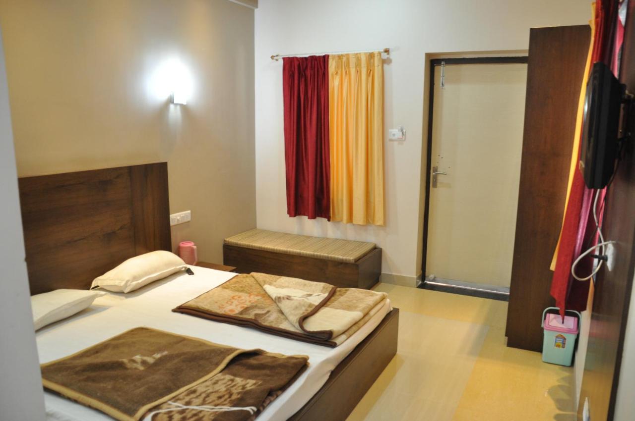 Hotel Oasis Mount Abu Εξωτερικό φωτογραφία