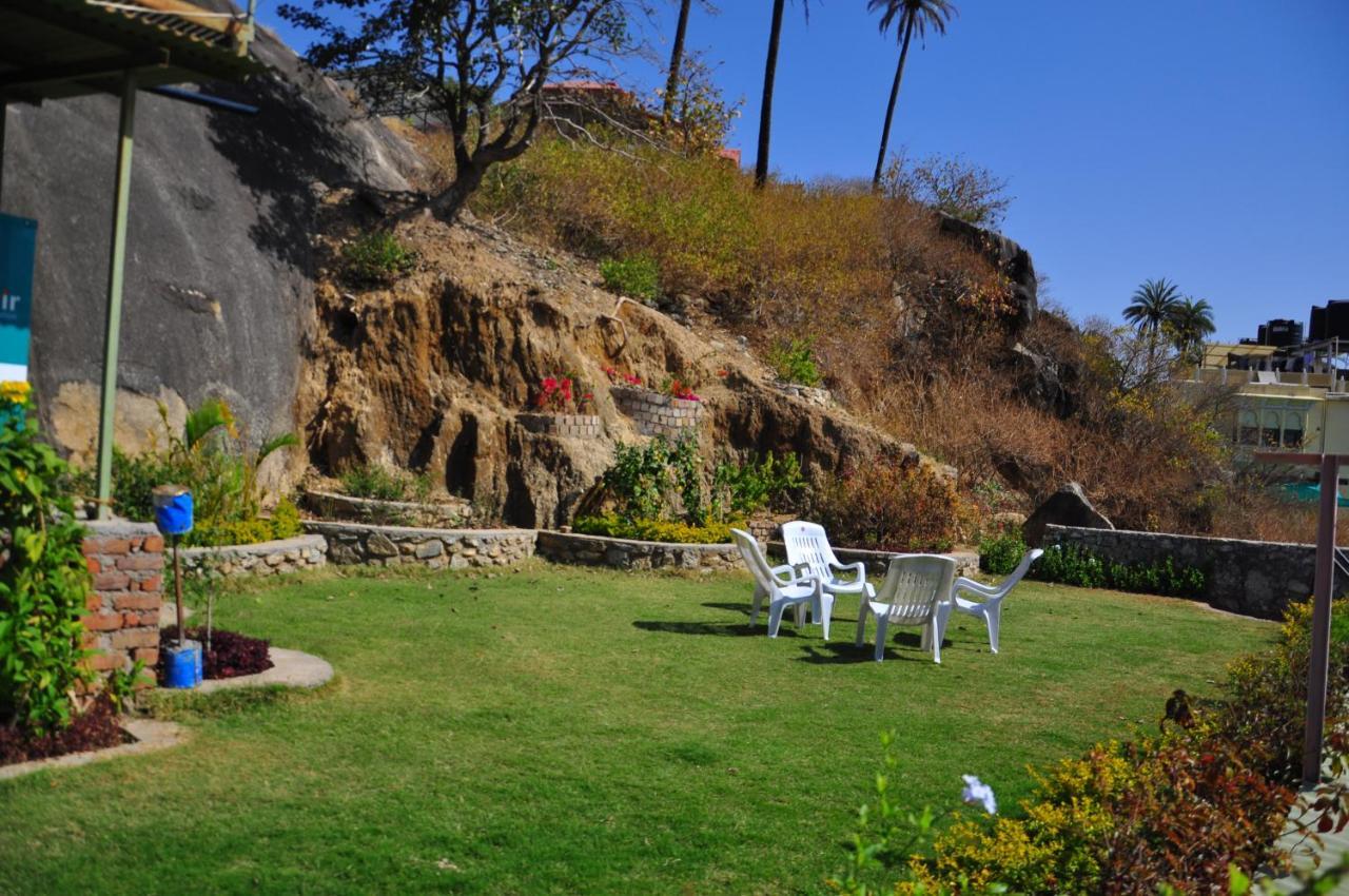 Hotel Oasis Mount Abu Εξωτερικό φωτογραφία